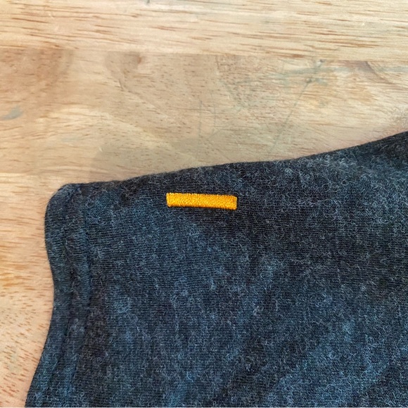 Lucy muscle tee - Picture 5 of 5